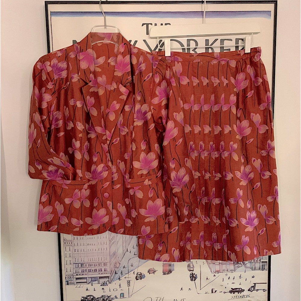 Silk skirt suit in rust, purple floral design vintage custom made size Small